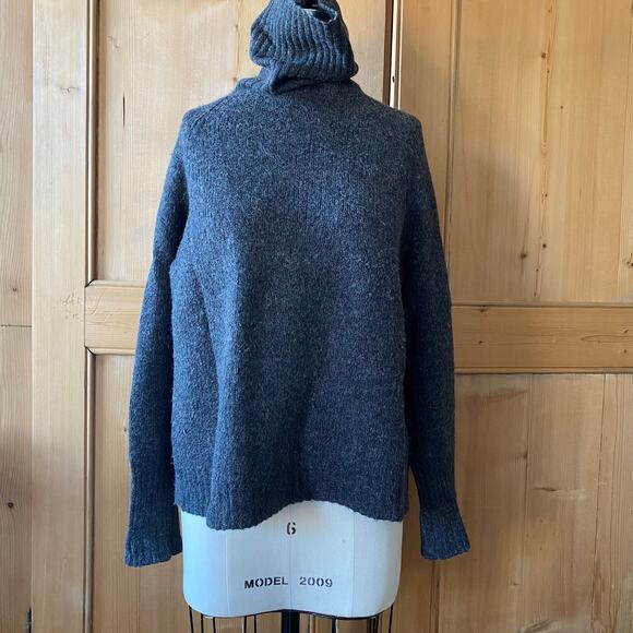 REFORMATION Baby Alpaca Sweater Size L - Picture 1 of 11